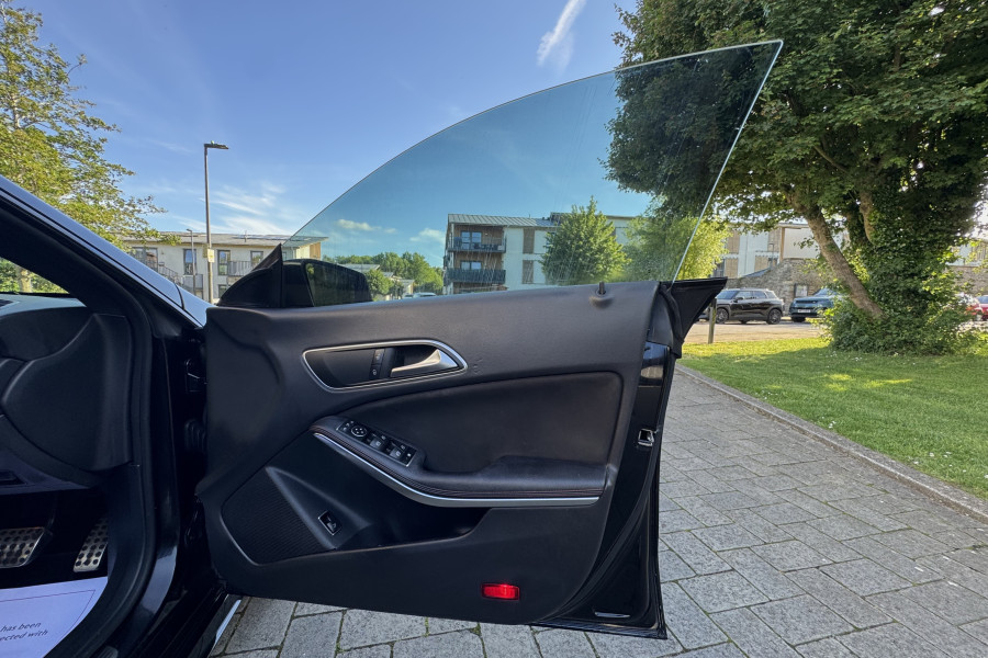 Mercedes-Benz CLA Class  